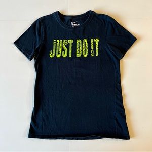 Nike Just Do It Athletic Cut Small Black Green Shirt Top Tee